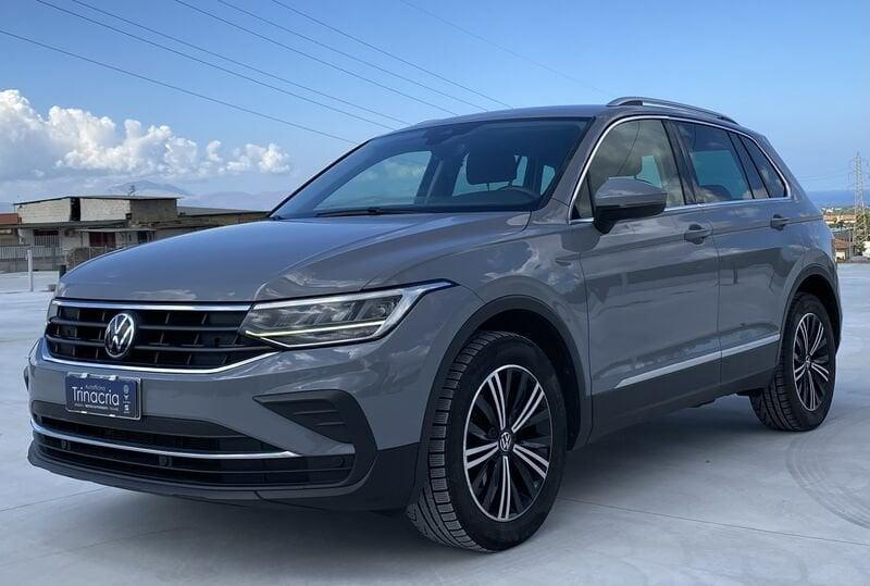 Volkswagen Tiguan Life 2.0 TDI 150CV DSG
