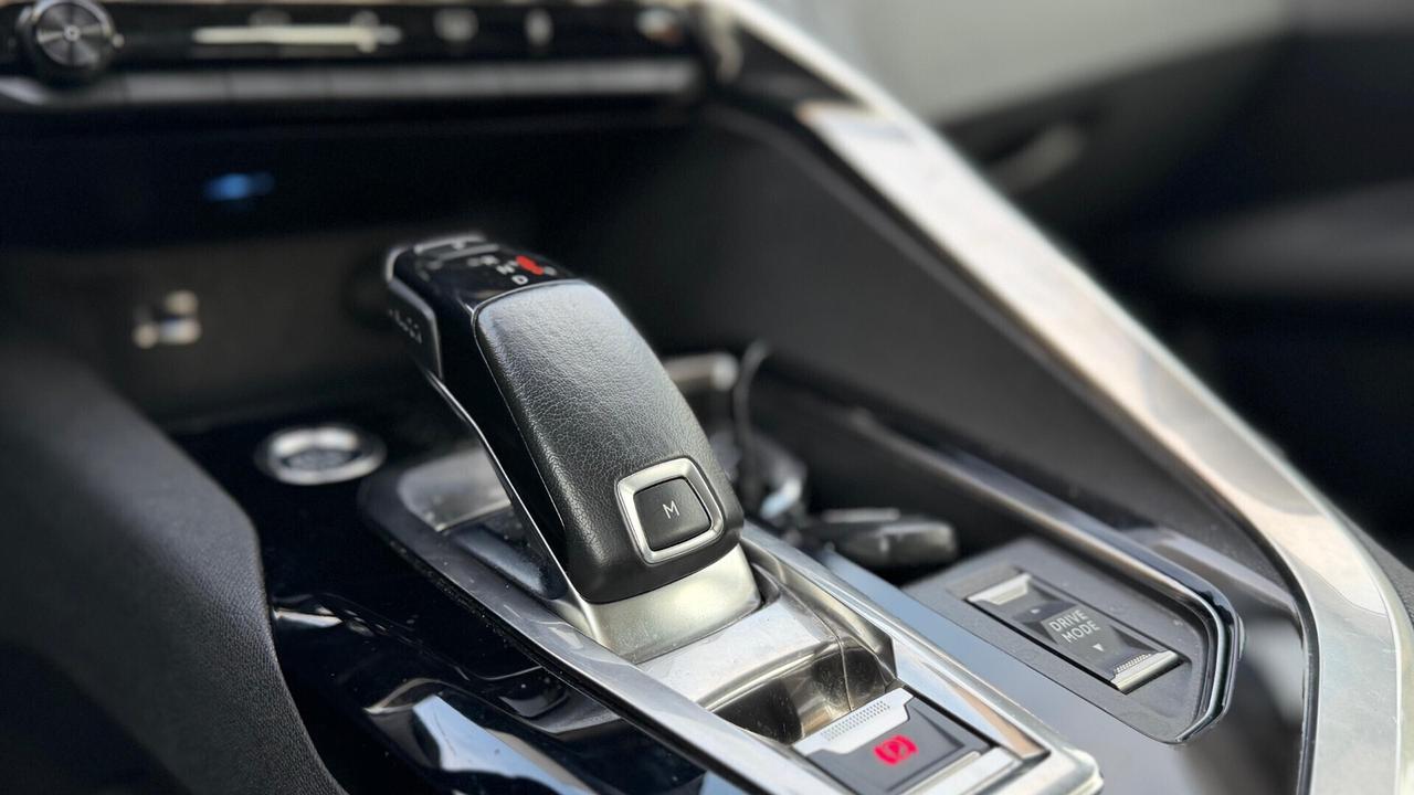 Peugeot 3008 BlueHDi 130 S&S Active Business