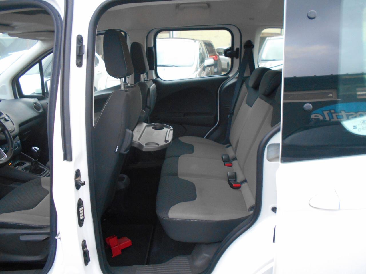 Ford Tourneo Connect 1.5 TDCi 100 CV Plus