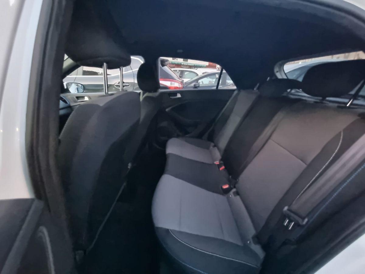 HYUNDAI - i20 - 1.1 CRDi 12V 5p. Style-Tetto Panoramico