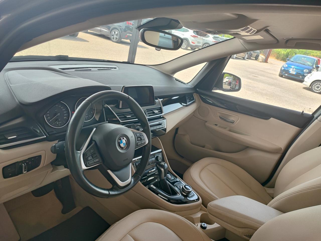 Bmw 2er Active Tourer 218d Sport