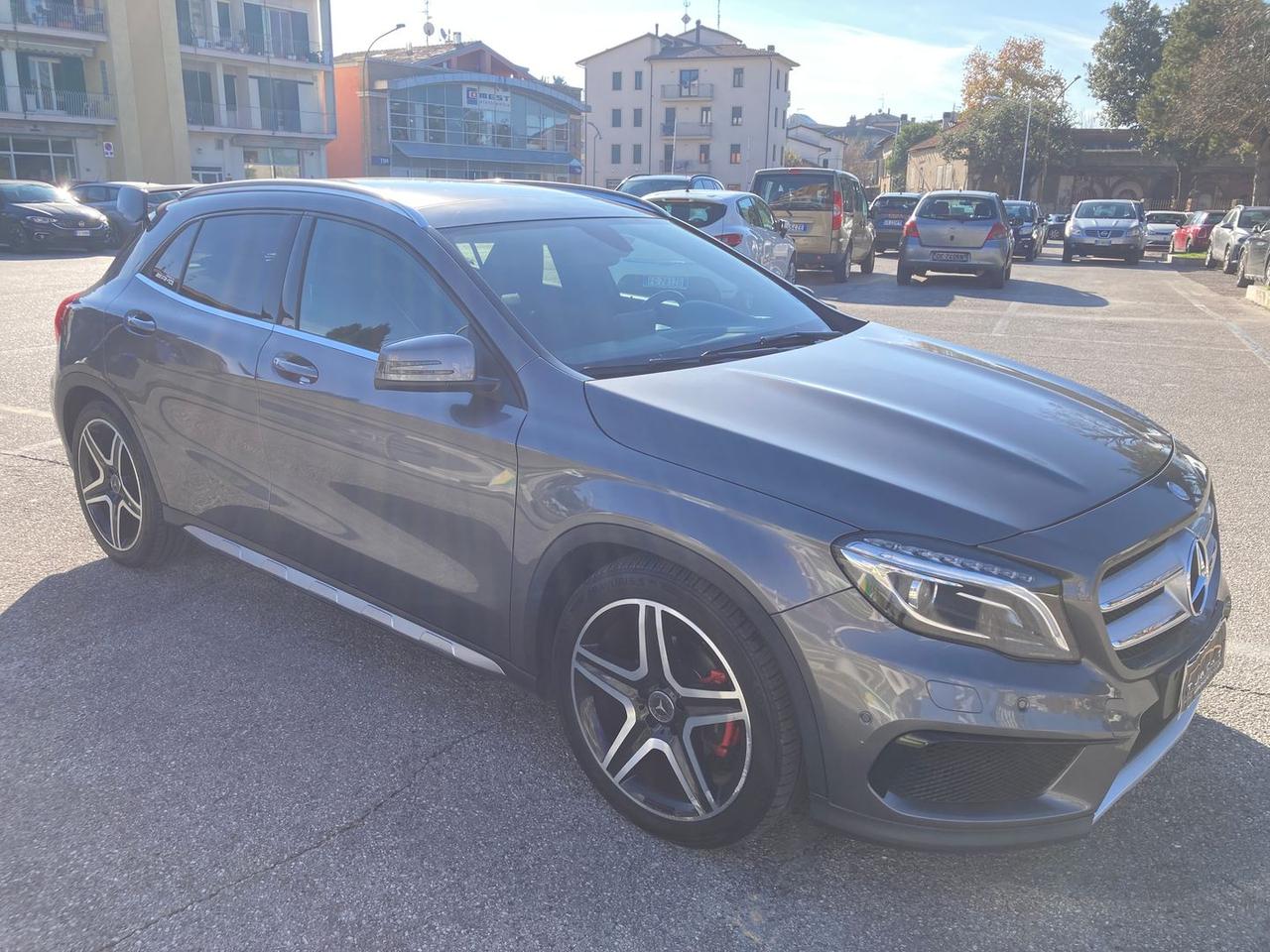 Mercedes-Benz GLA 200 GLA-Clas #7807