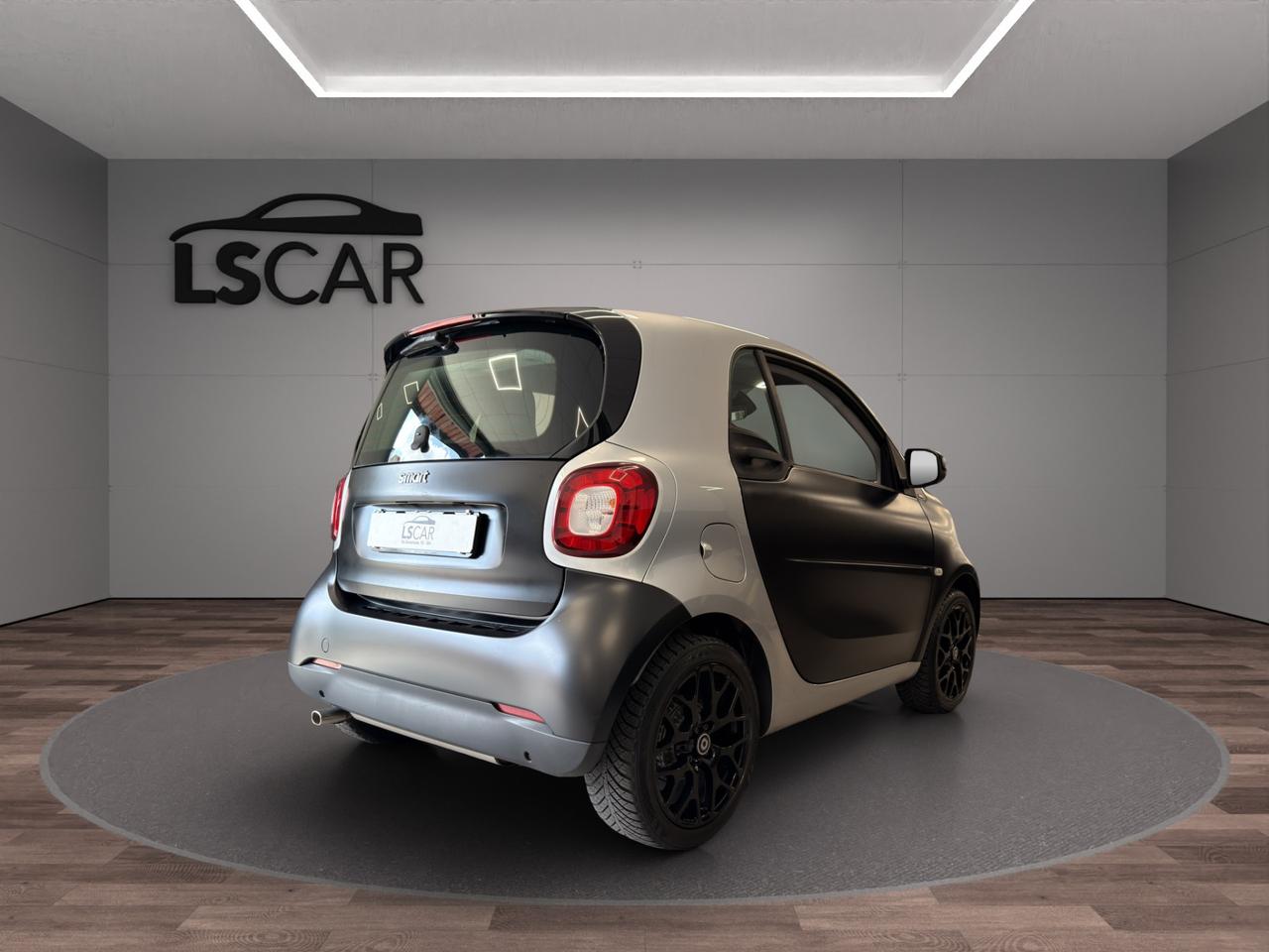Smart fortwo coupe 0.9 Passion Turbo 90cv - Unico proprietario - Promo finanziamento - Cerchi in lega 16" - Luci Led - Tetto panoramico - Schermo touch - Sport Pack