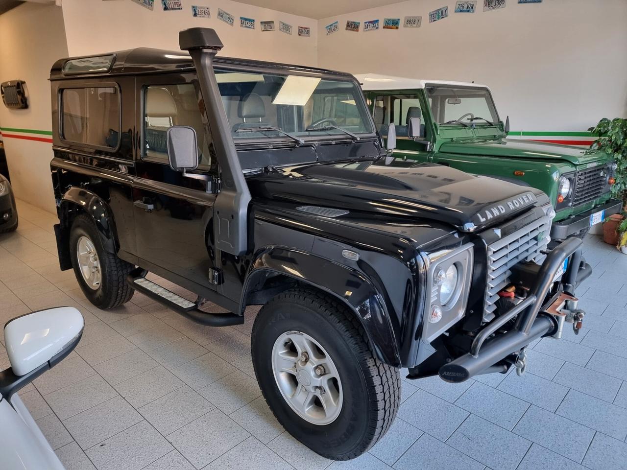 Land Rover Defender 90 TD4 AUTOVETTURA