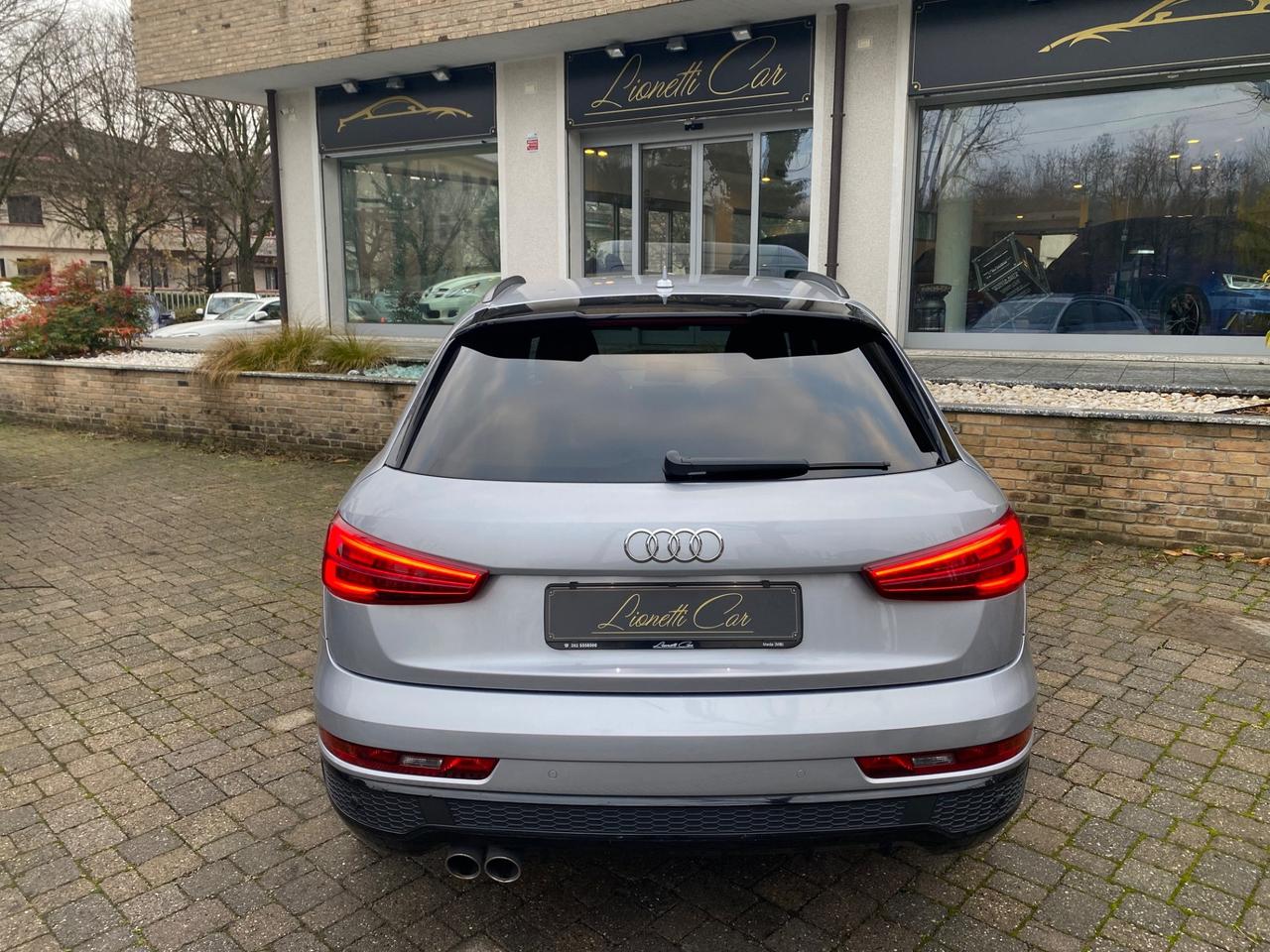 Audi Q3 2.0 TDI 120 CV S-tronic Sport S-Line
