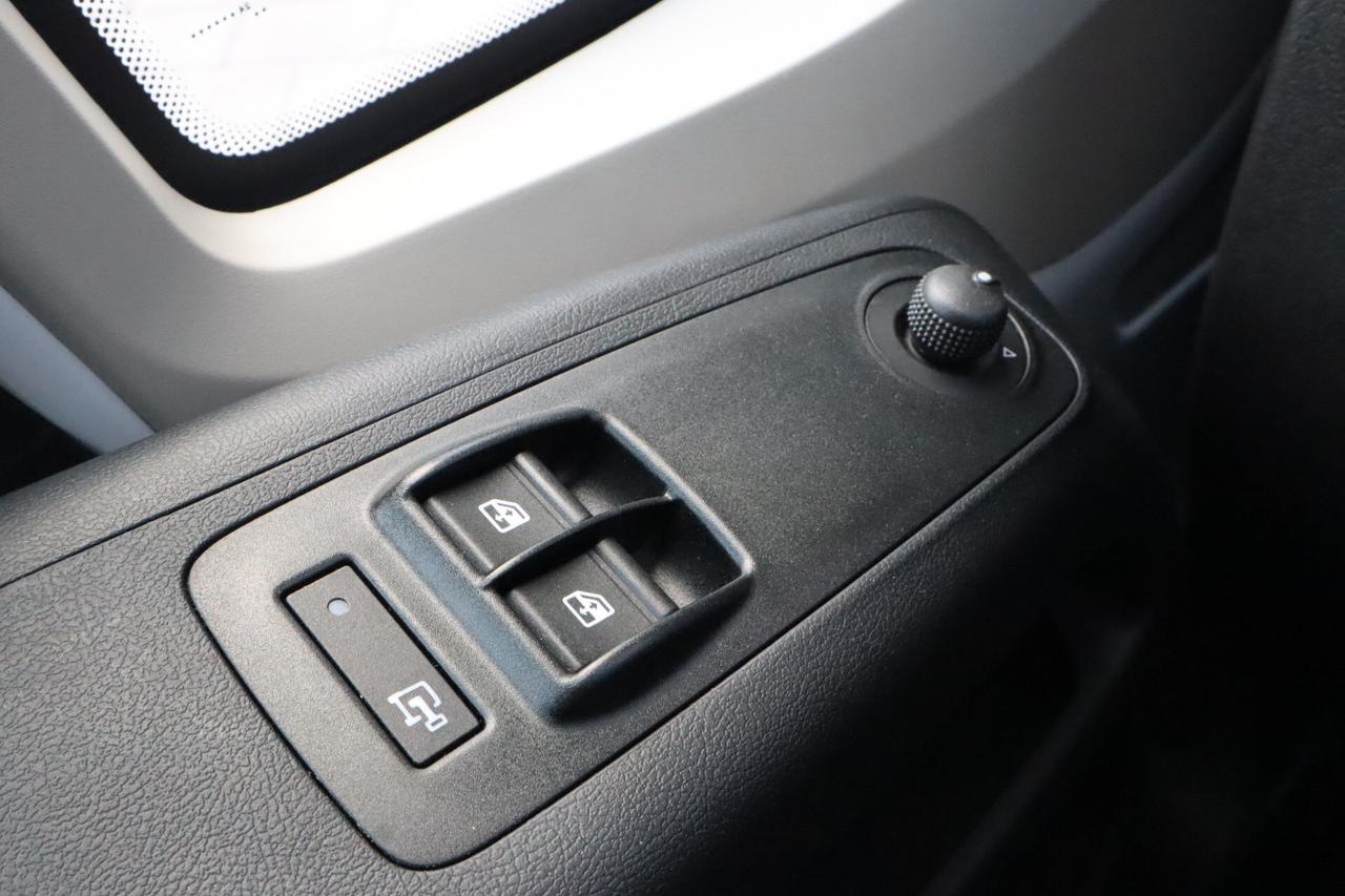 Fiat Ducato 2.2 Mjt L2H2 SENSORI SOLO 29.900KM!