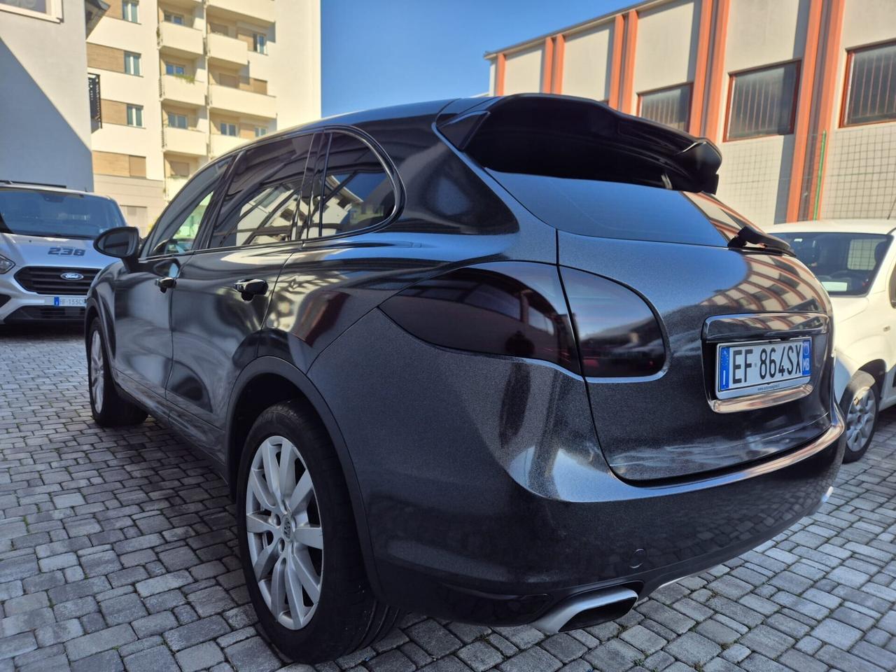 PORSCHE CAYENNE 3.0 V6 tdi tiptronic
