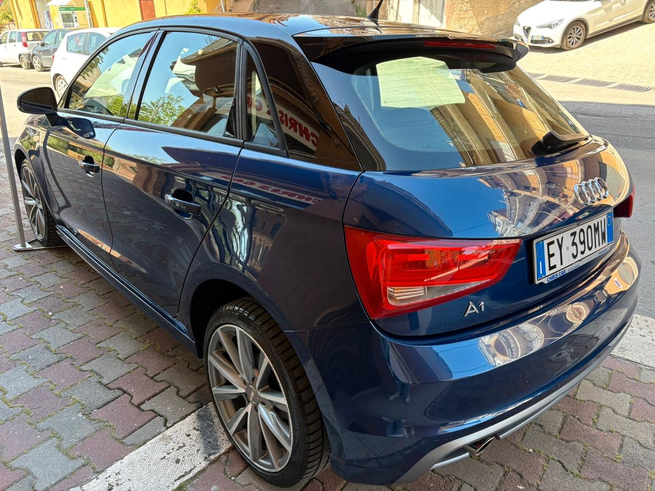 Audi A1 SPB 1.6 TDI S line edition