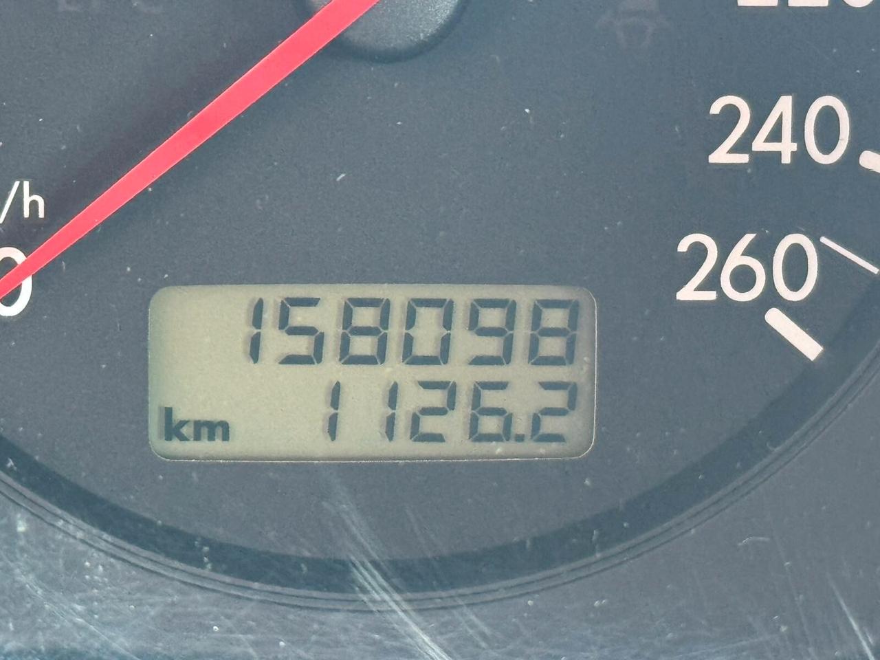 Volkswagen Golf 1.6 Highline 100cv