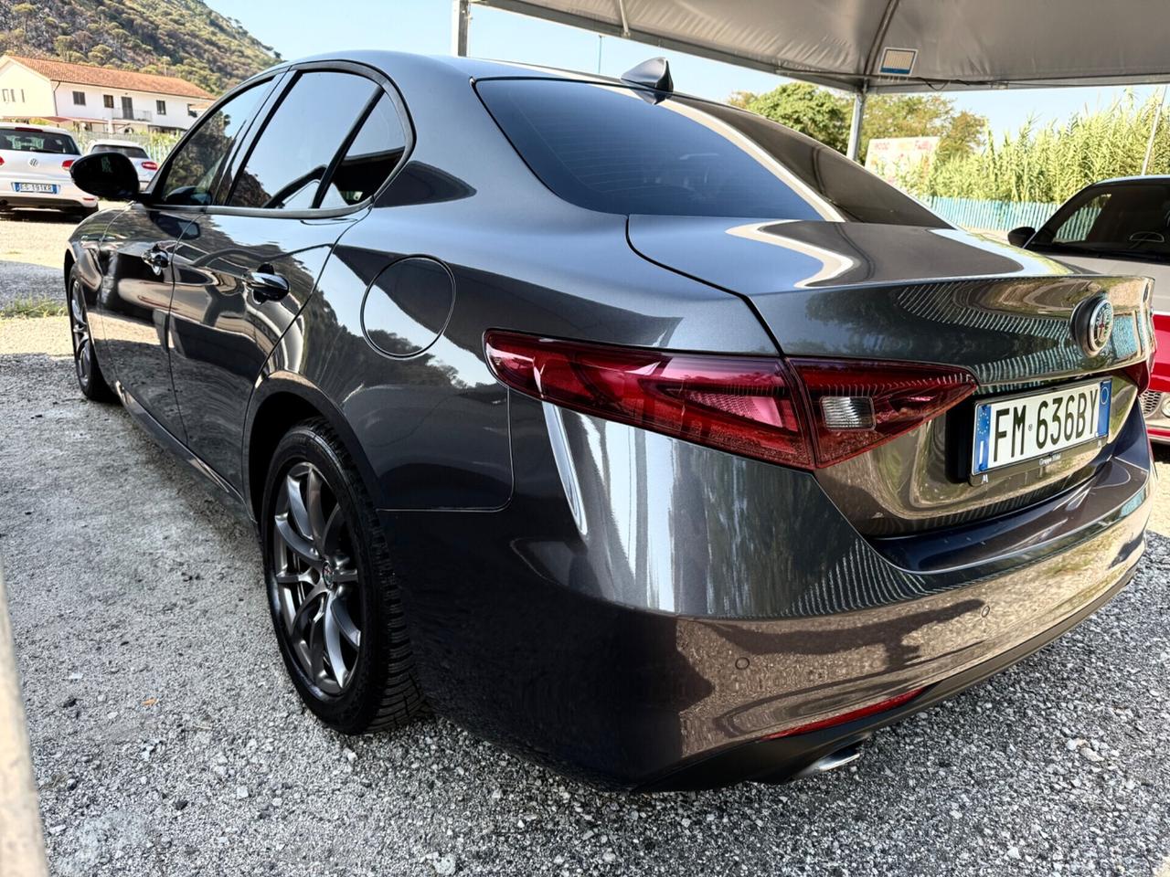 Alfa Romeo Giulia 2.2 Turbodiesel 180 CV AT8 Sport LAUNCH Edition