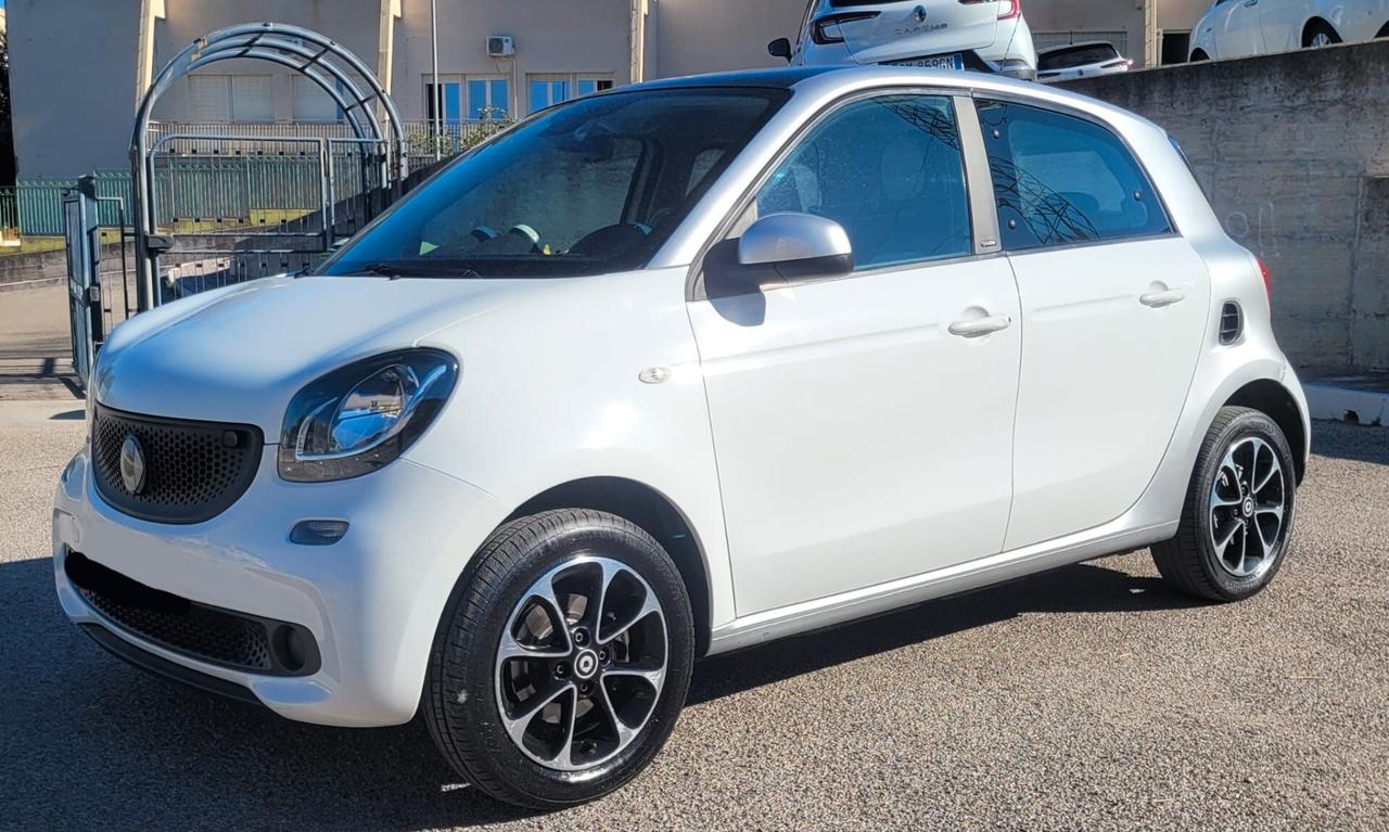 Smart ForFour 70 1.0 Passion