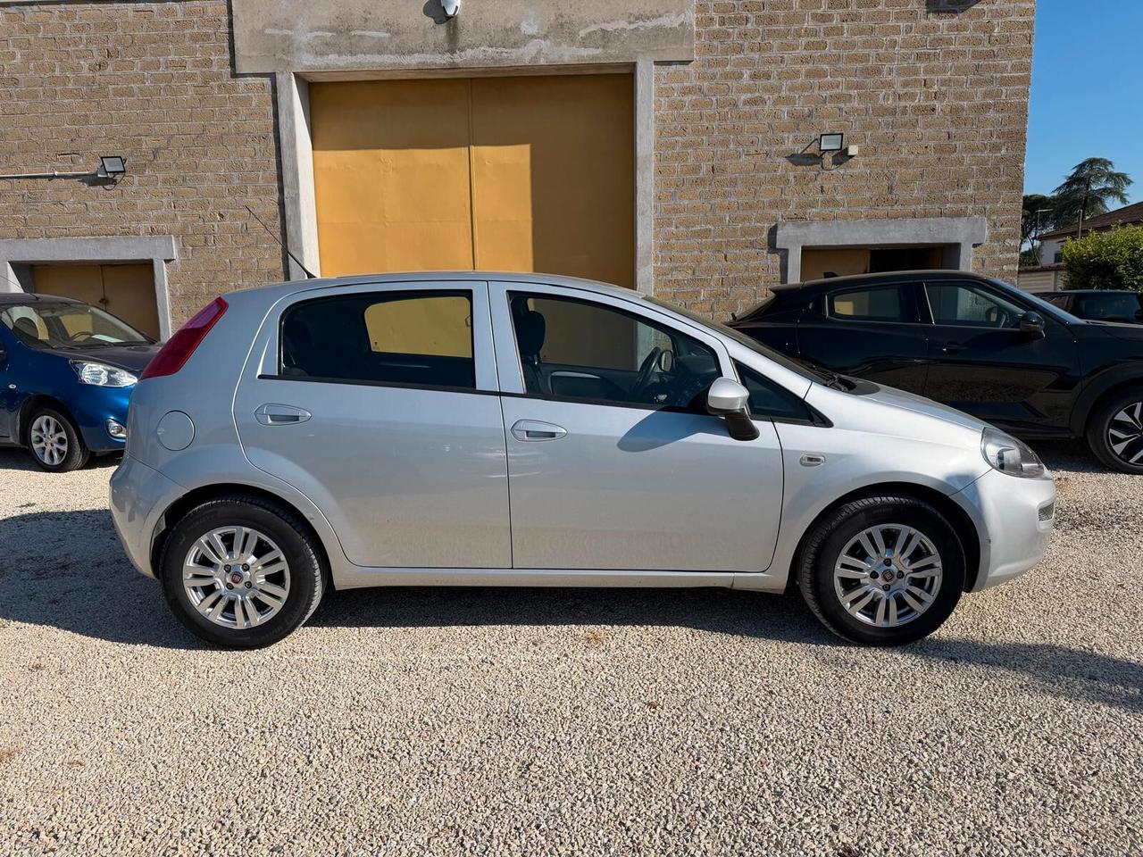 Fiat Punto 1.2 5 Porte Neopatentati Ok Ztl