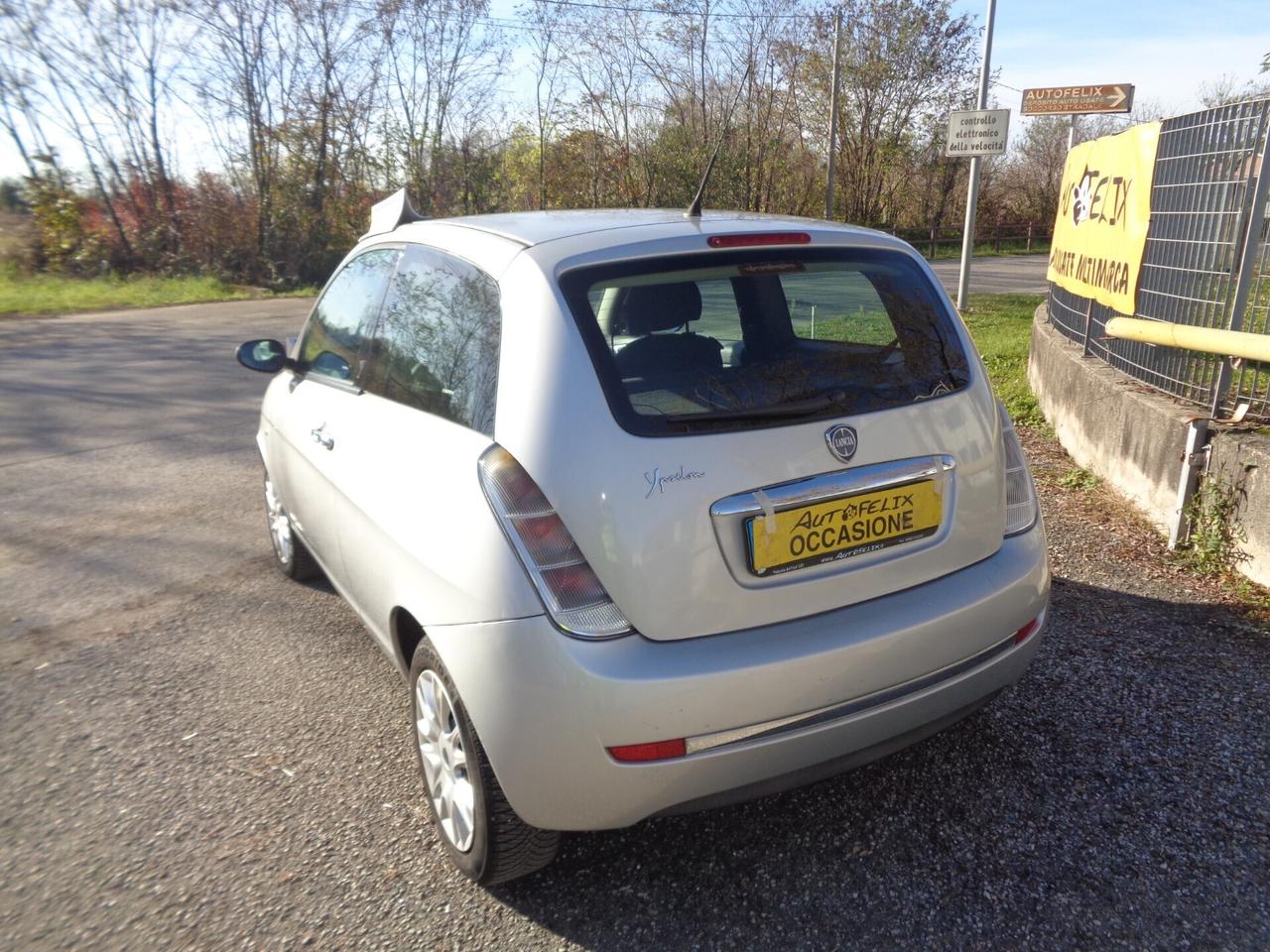 Lancia Ypsilon 1.2 Platino garaz 12 mesi