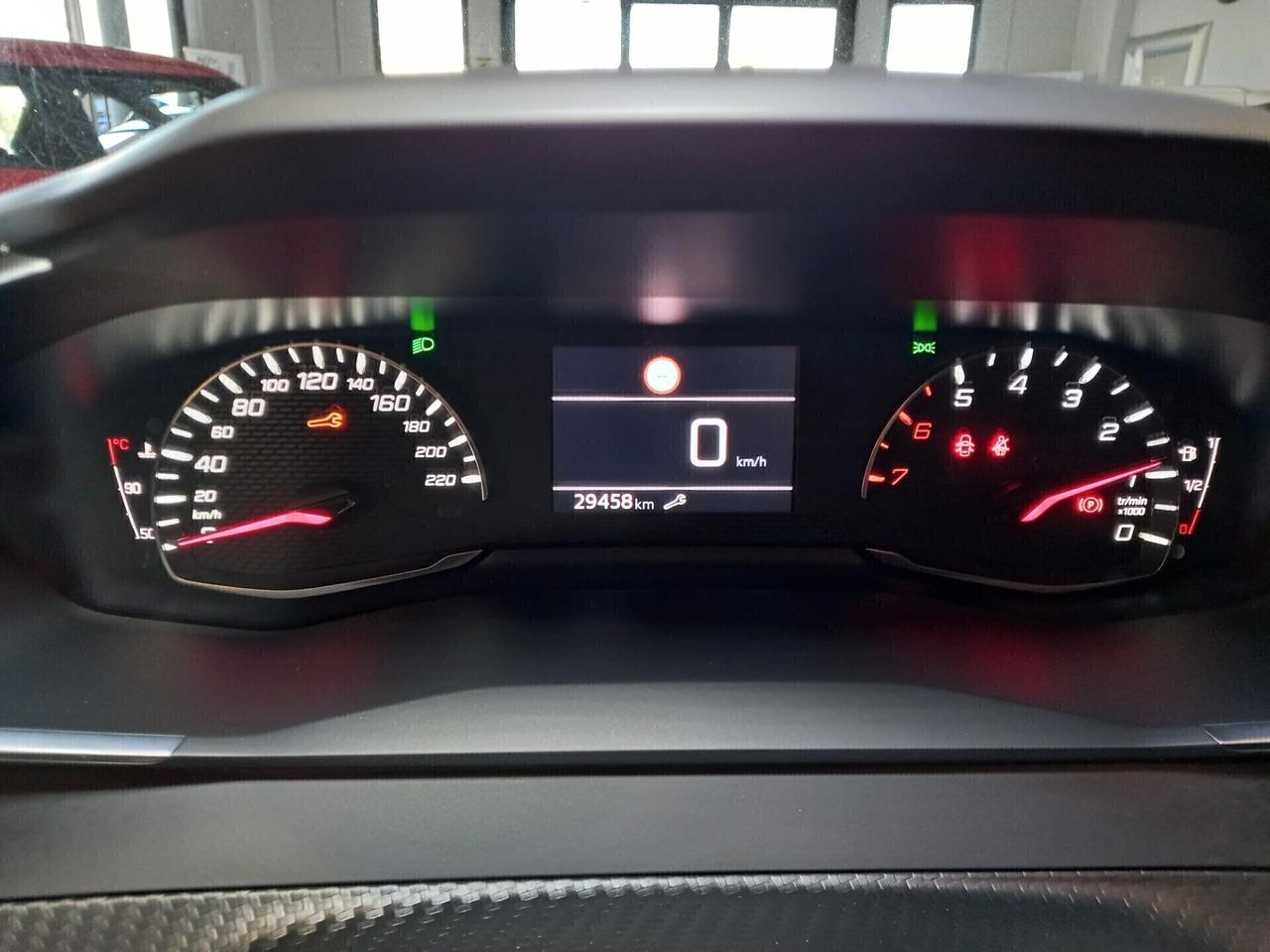 Peugeot 2008 29.000 KM 2021