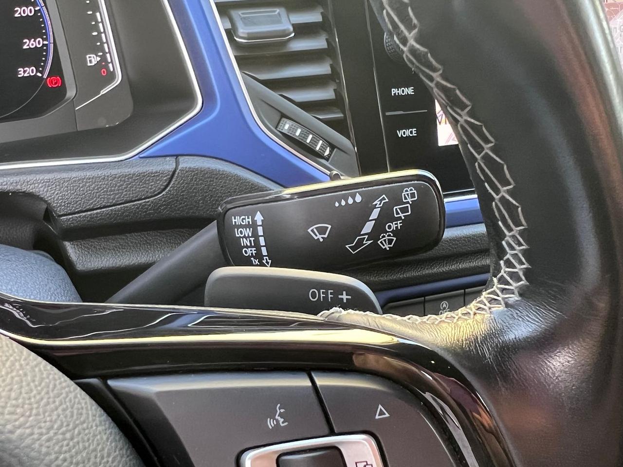 Volkswagen T-Roc 2.0 TSI R R Line #7984