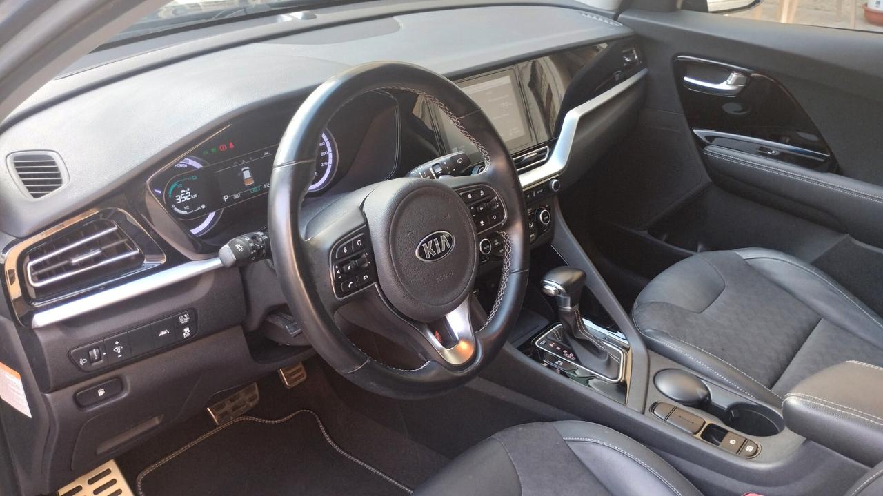 Kia Niro 1.6 GDi DCT HEV Style