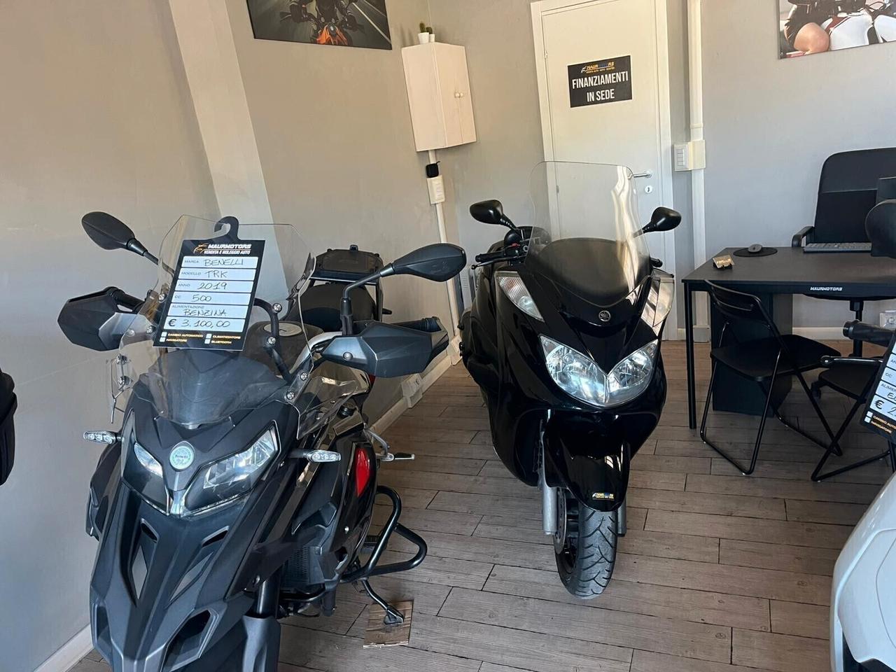 YAMAHA MAJESTY 400
