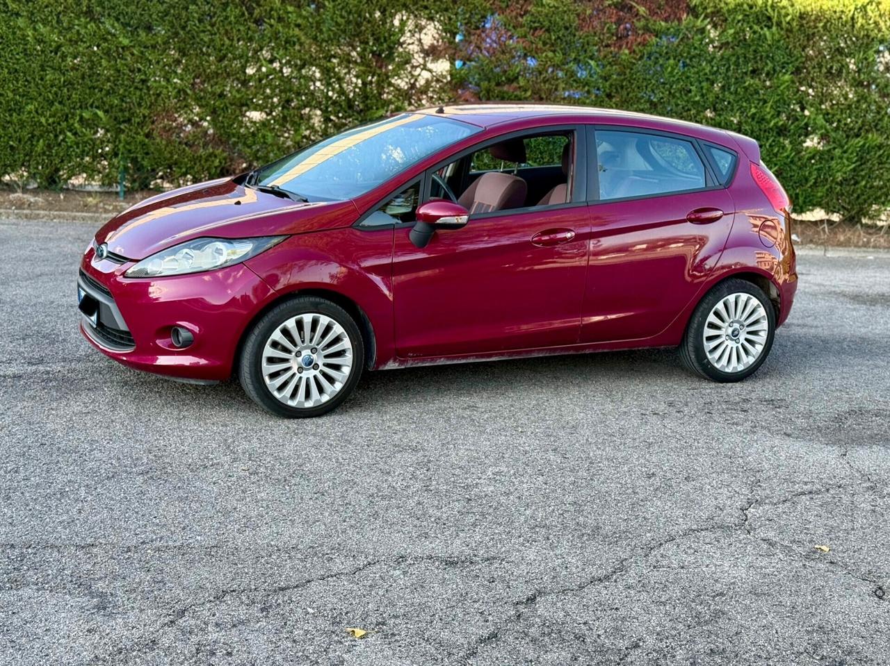 Ford fiesta Diesel 1.4 TDCi neopatentati UNIPROPRIETÀ