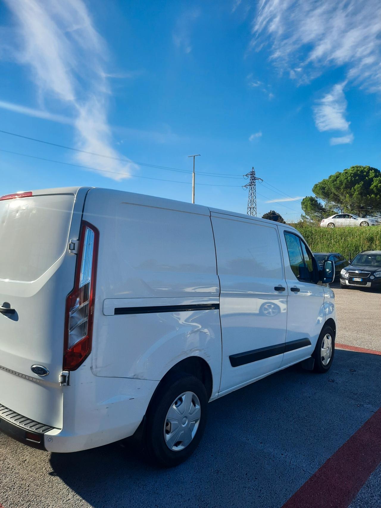 Ford Transit Custom 340 2.0 TDCi 130 PC PR.IVATO Titanium