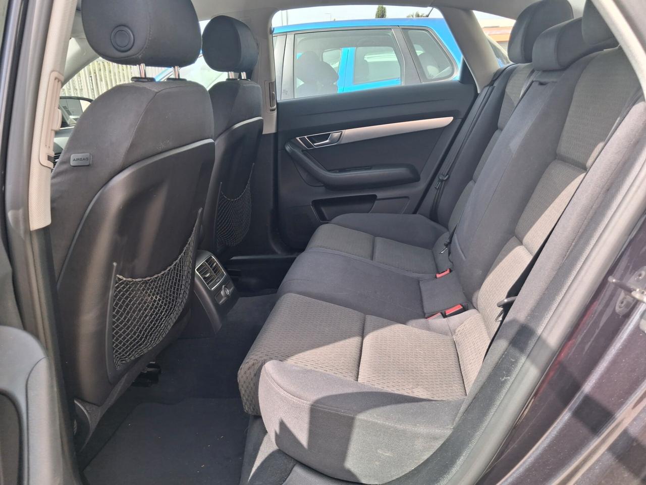 AUDI A6 Berlina 2.400 V6 Benzina 177cv Km169.000