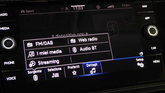 VOLKSWAGEN T-Cross 1.0 TSI 110 CV DSG R-Line