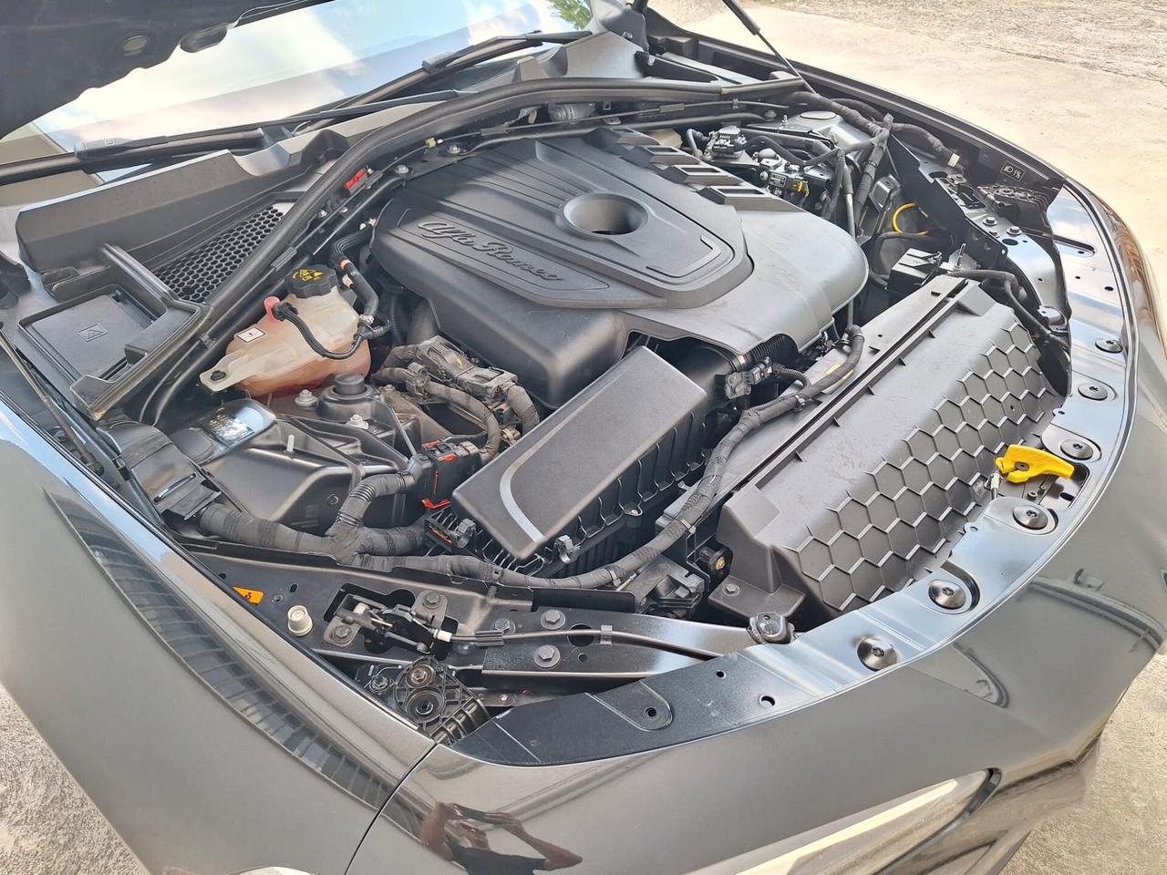 Alfa Romeo Giulia 2.2 Turbodiesel 136 CV AT8 Business