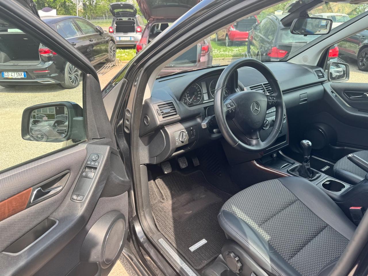 Mercedes-benz A 180 CDI Avantgarde Neopatentati Unico Proprietario