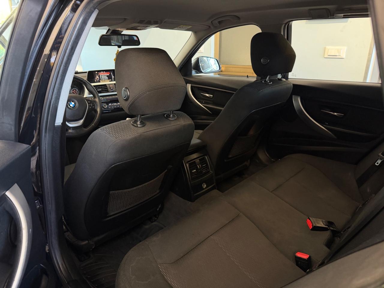 BMW SERIE 3 (F30-31) ('12'-'19') 316D TOURING BUSINESS ADVANTAGE AUT. (85 KW) Valore di listino: € 41250