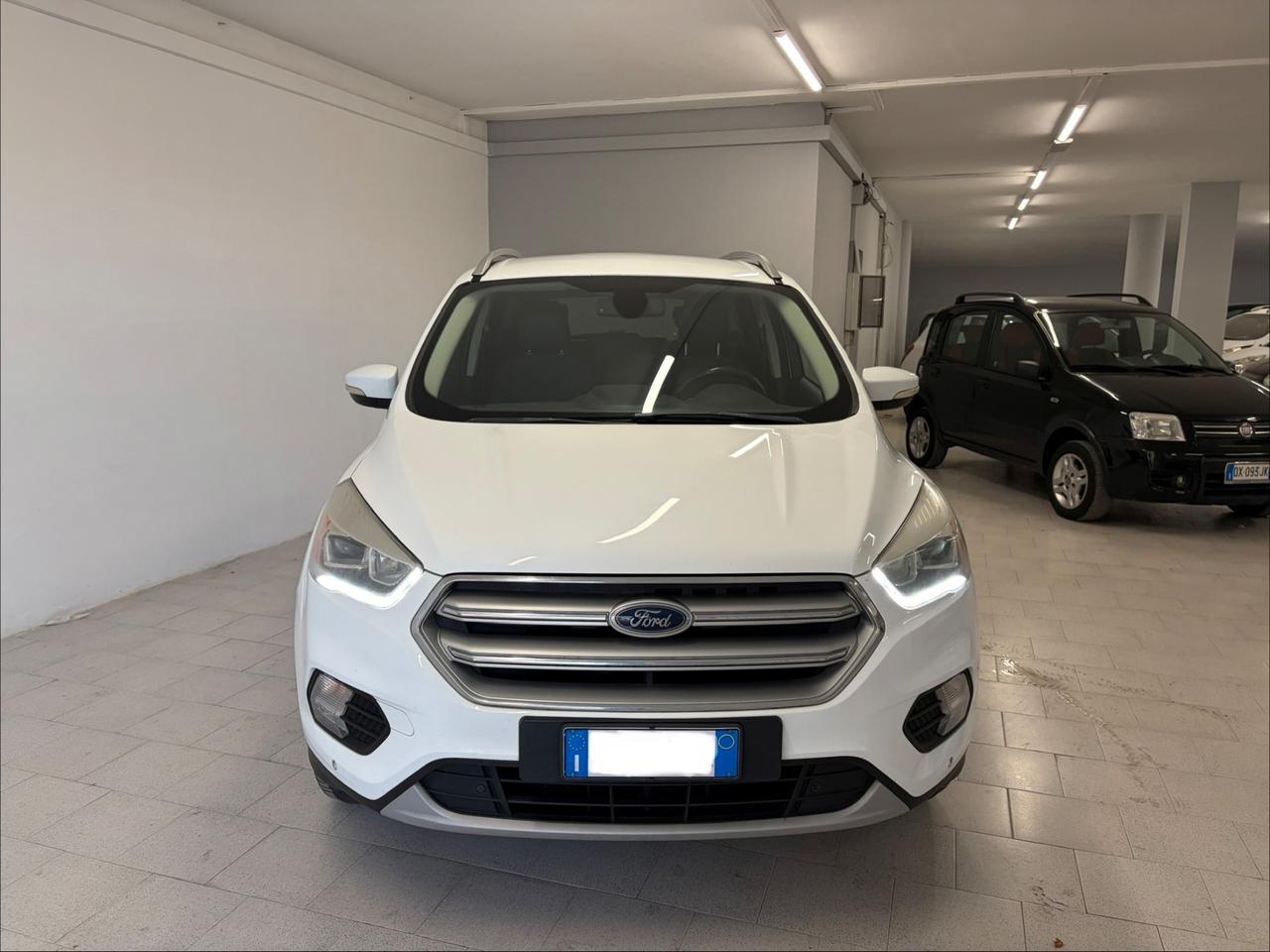 Ford Kuga 1.5 TDCI 120 CV S&S 2WD Titanium