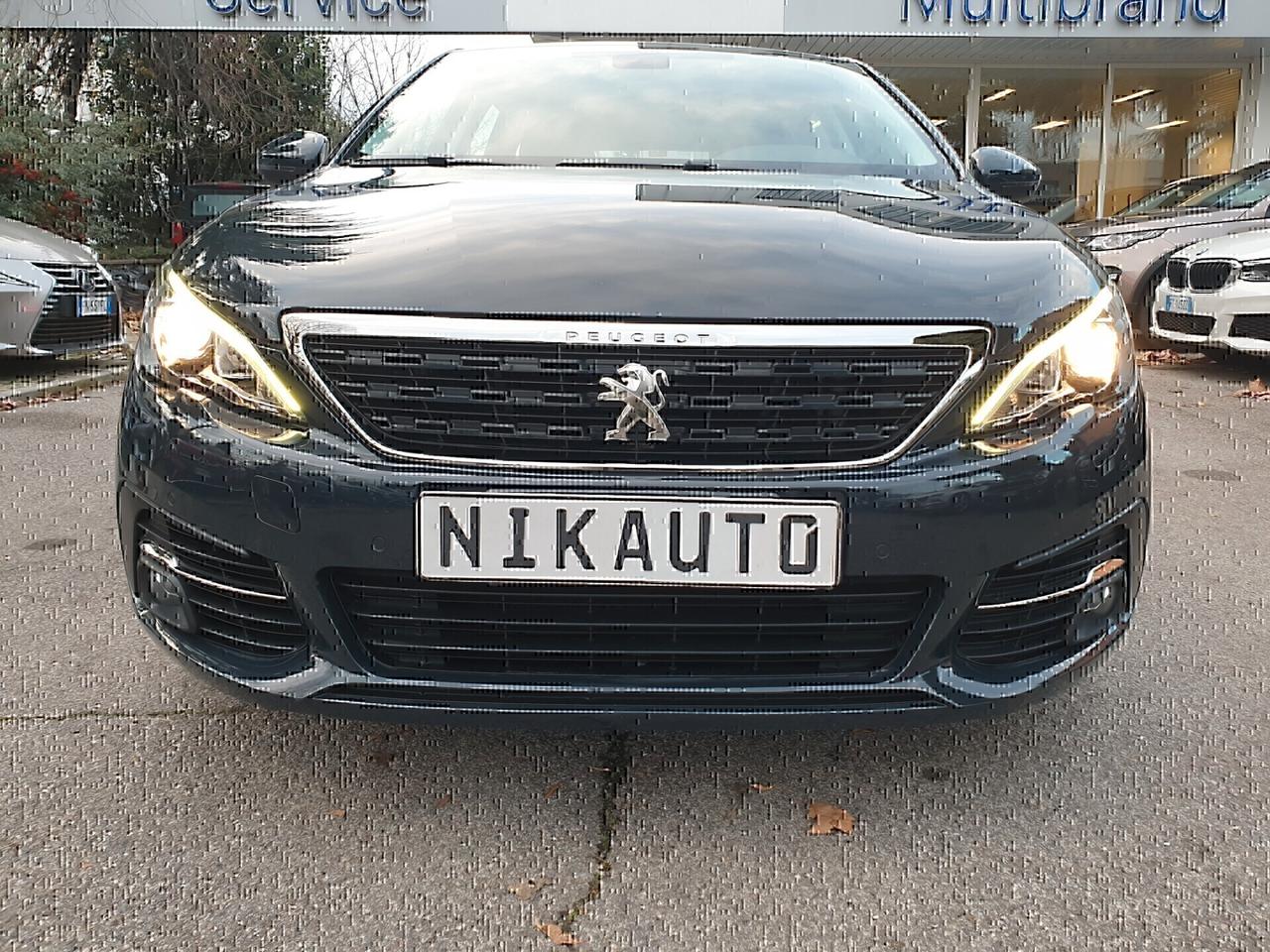 Peugeot 308 BlueHDi 130 SW Allure