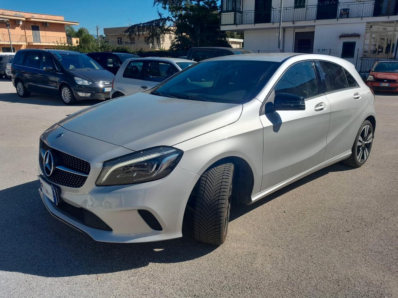 Mercedes-benz A 180 A 180 d Sport