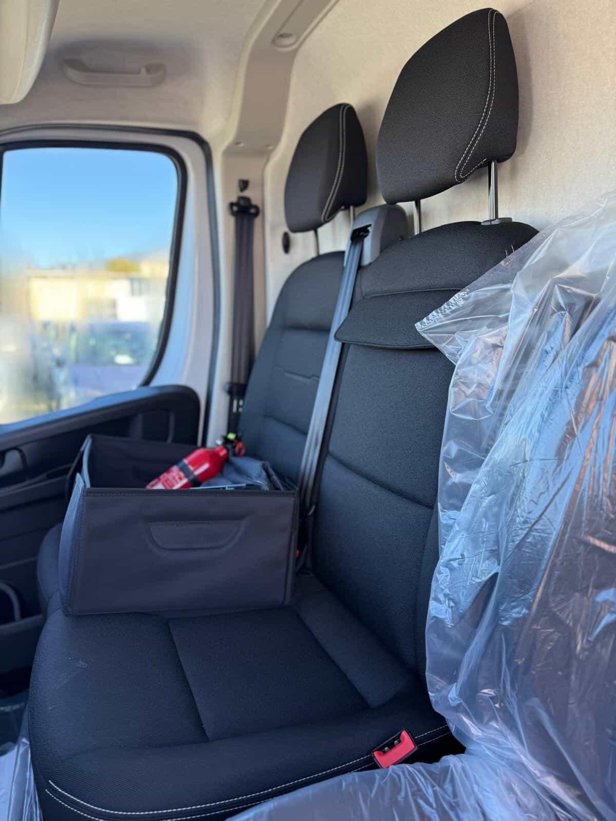 0450 NOLEGGIO FURGONE NUOVO TOYOTA PASSO MEDIO