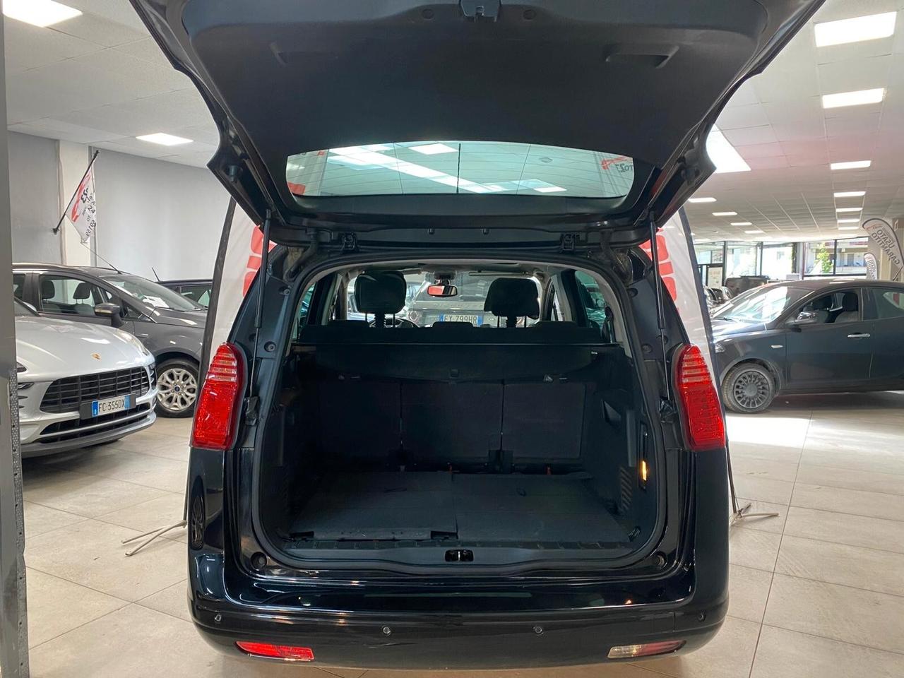 Peugeot 5008 1.6 HDi 110CV Business