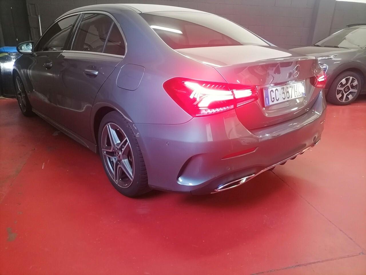 Mercedes-benz A 180 d Automatic Premium Allestimento AMG
