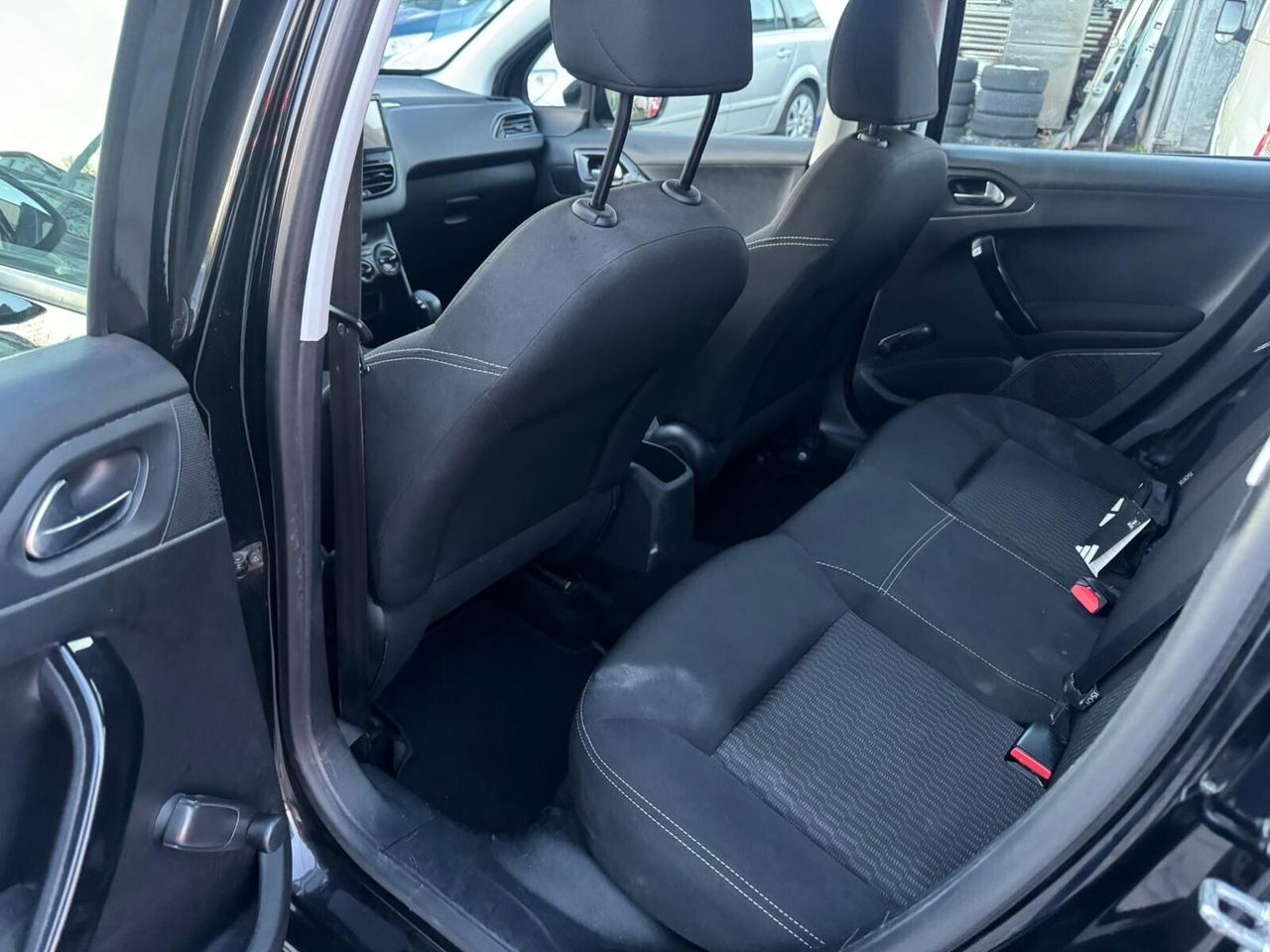 Peugeot 208 PureTech 68 5 porte Active