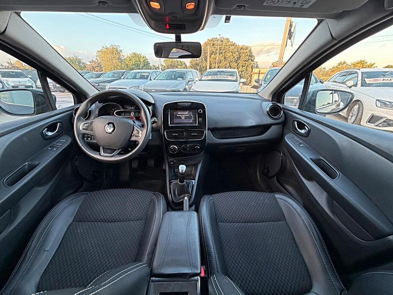 Renault Clio 90 CV 5P Moschino Intens 12 MESI DI GARANZIA