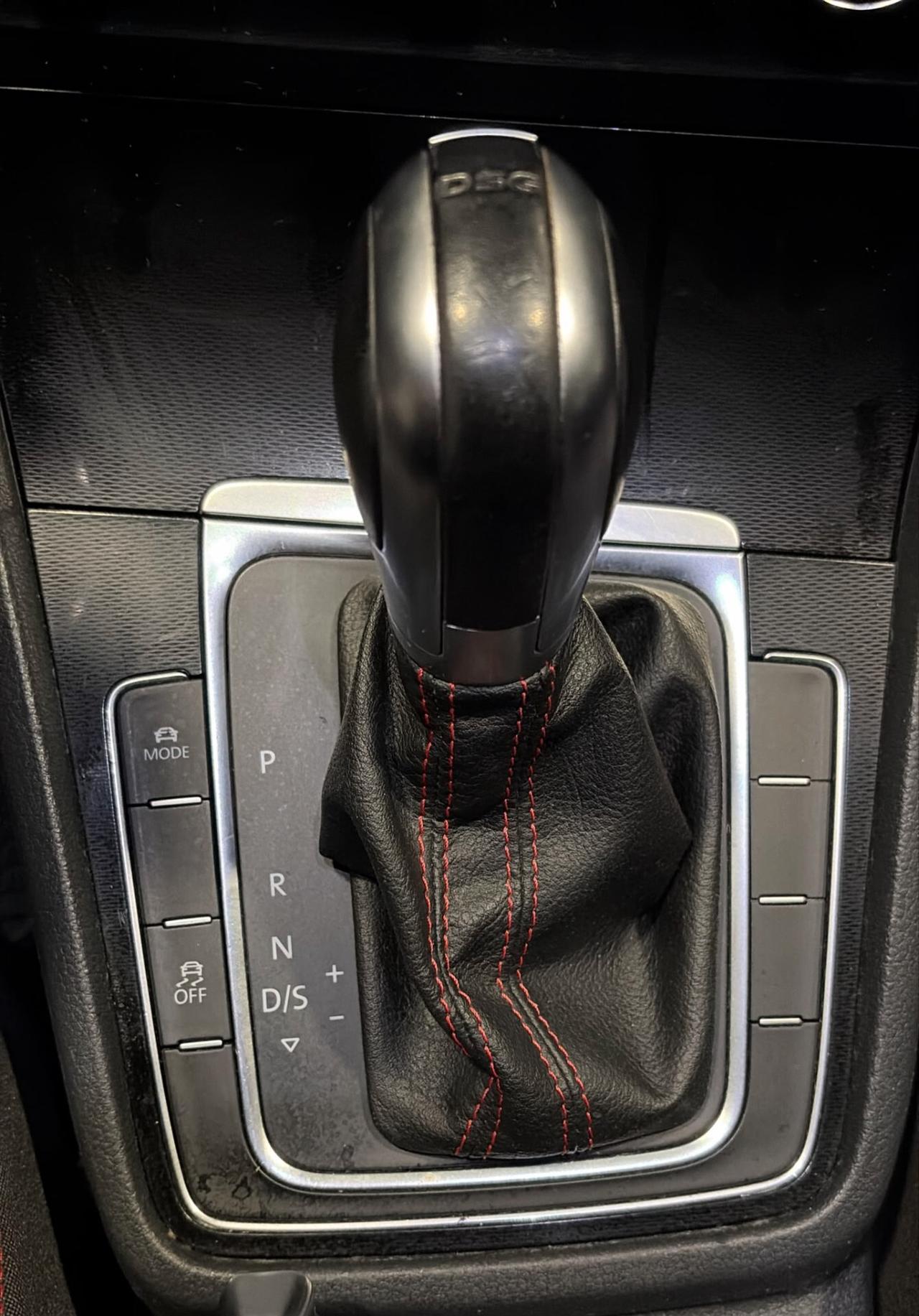 VOLKSWAGEN GOLF 7 GTI DEL 2019 TSI DSG 70.000 KM