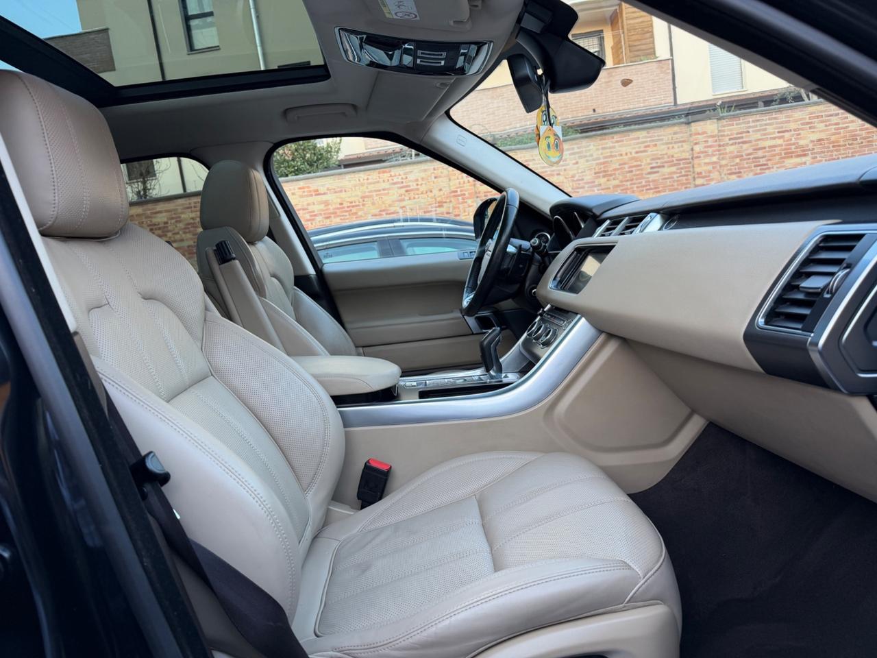 Land Rover Range Sport 3.0 TDV6 HSE Dynamic