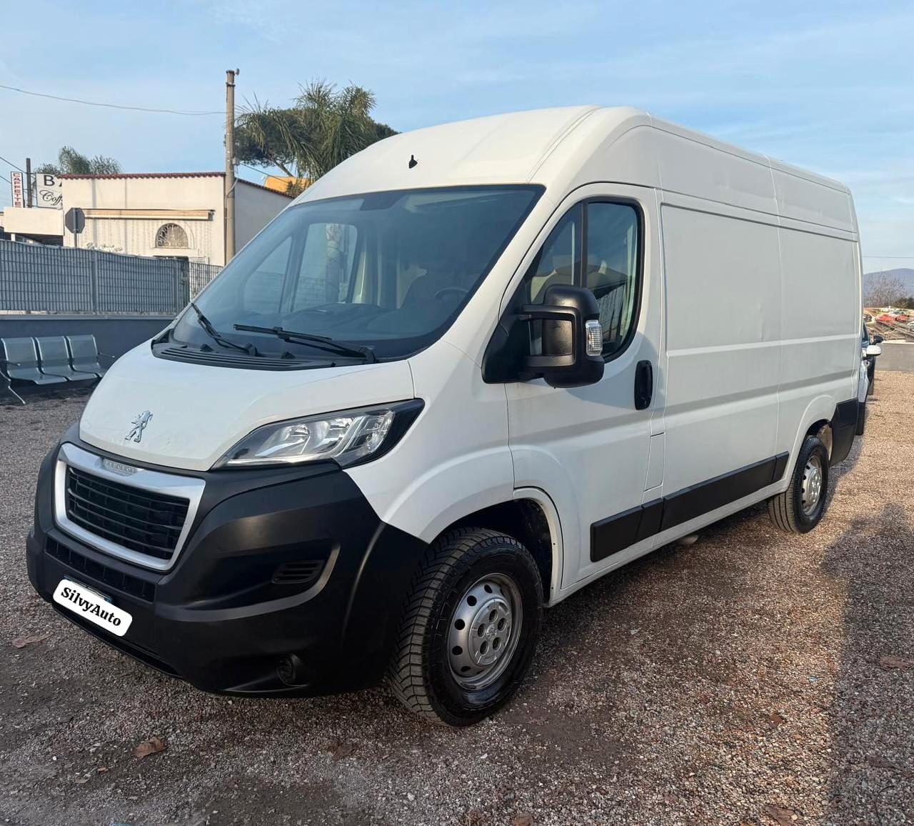 Peugeot Boxer 330 BlueHDi 120 S&S PC-TN Combi Comfort