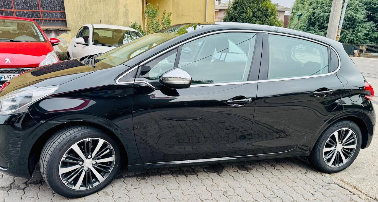 Peugeot 208 BlueHDi 75 5 porte Allure