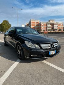 Mercedes-benz E 220 CDI Coupé BlueEFFICIENCY Avantgarde