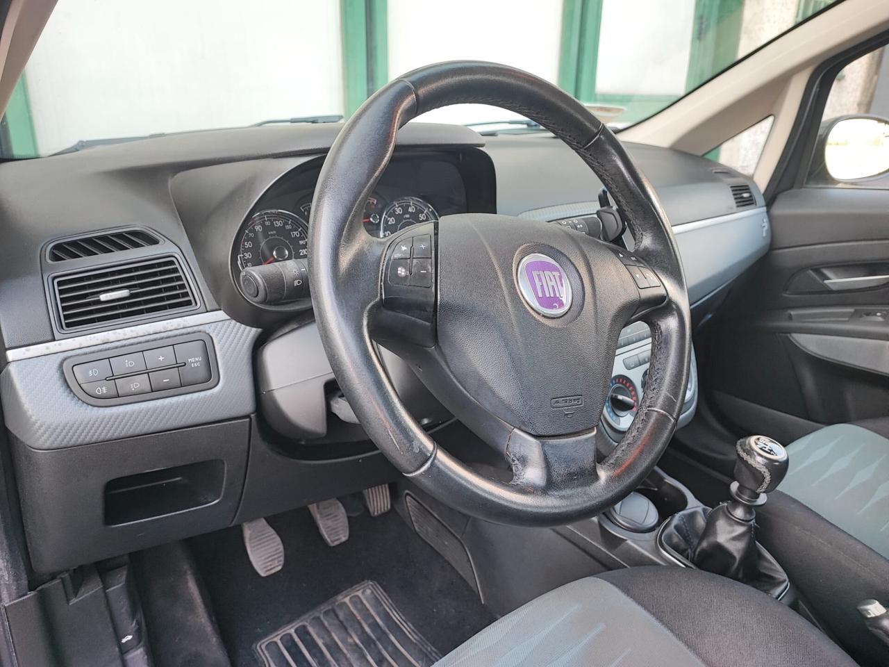 Fiat Grande Punto 1.4 BENZINA METANO UNICO PROPRIETARIO 2009