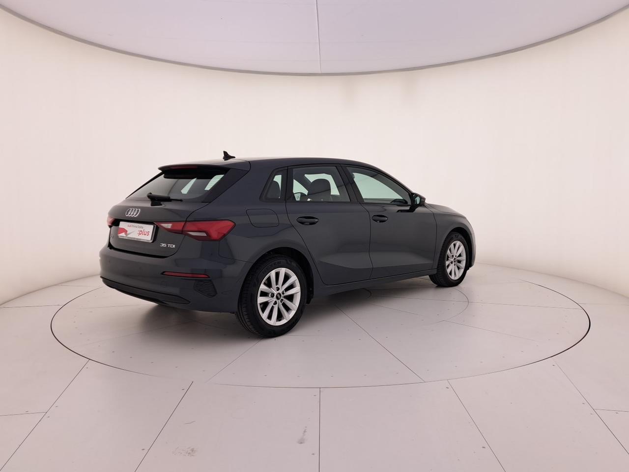 Audi A3 sportback 35 2.0 tdi business s-tronic