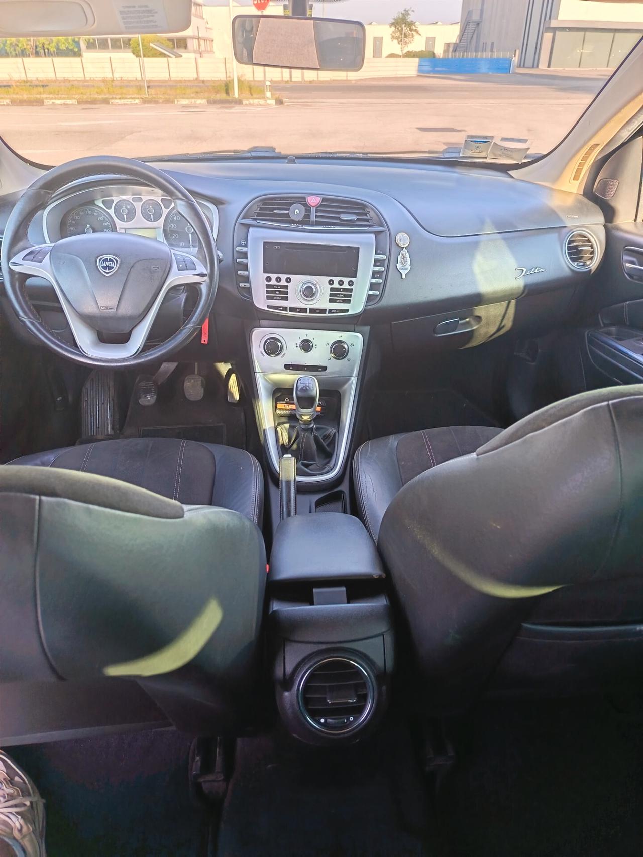 Lancia Delta 1.4 T-Jet 150 CV Argento