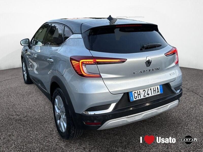 Renault Captur II 2019 1.6 E-Tech phev Intens 160cv auto my21