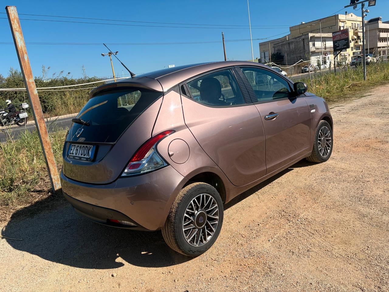 LANCIA YPSILON ELLE 1.3 MJT ANNO 2015 166.000 KM