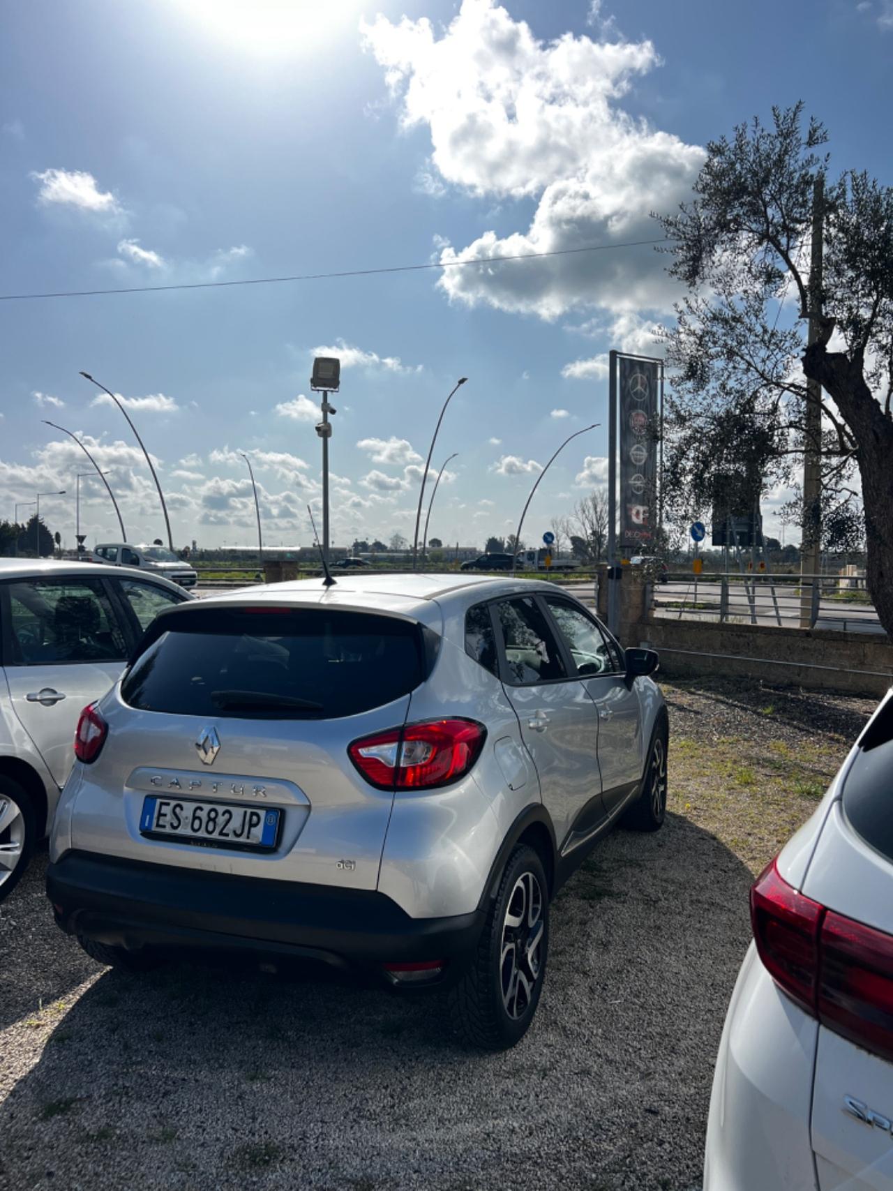 Renault Captur 1.5 dCi 8V 90 CV EDC Energy R-Link xfetta!!!