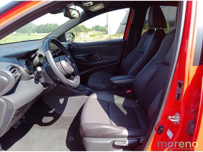 Toyota Yaris 1.5 hybrid Premiere