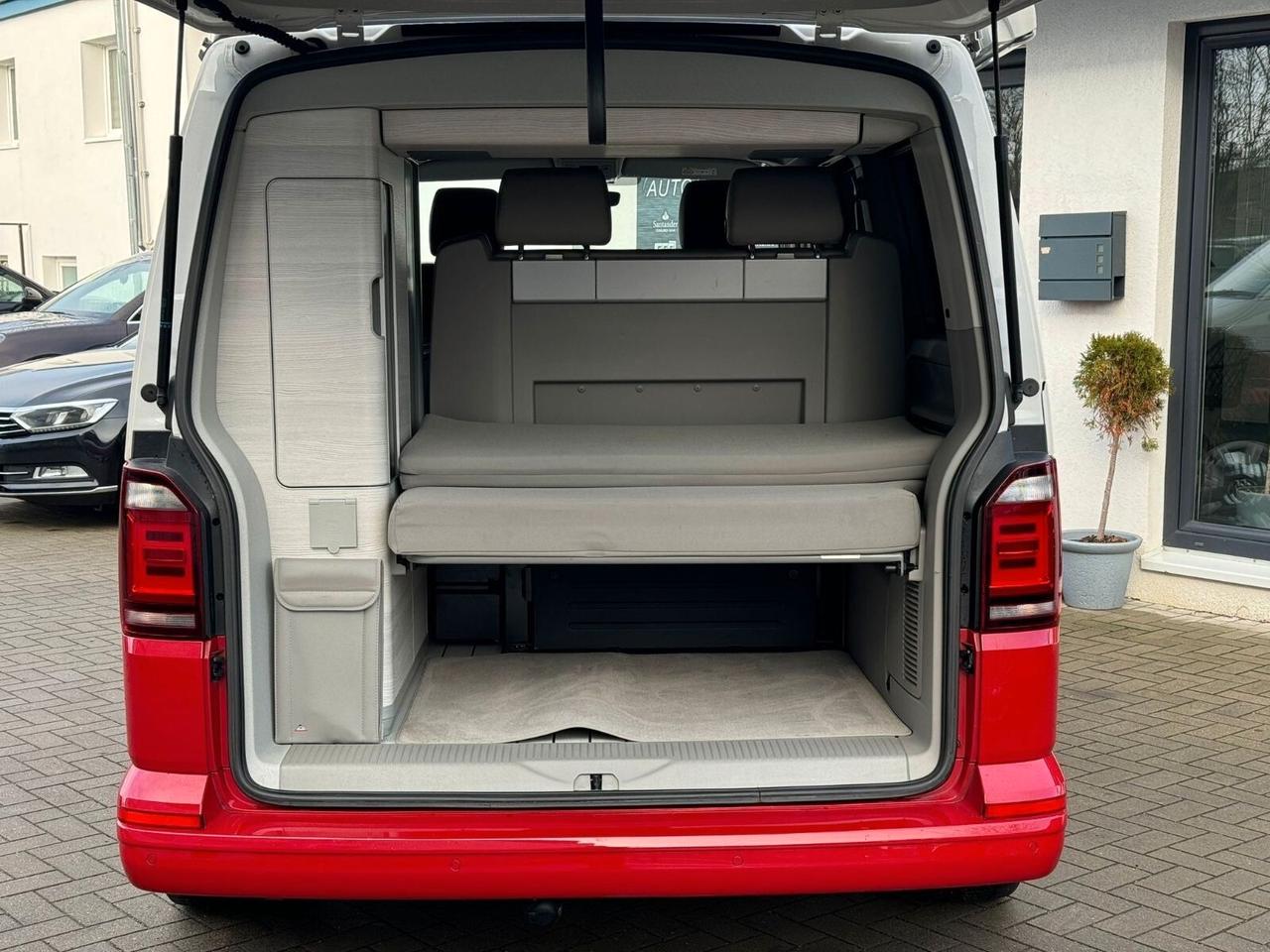 Volkswagen California 2.0 TDI 199CV DSG 4Motion Ocean Red