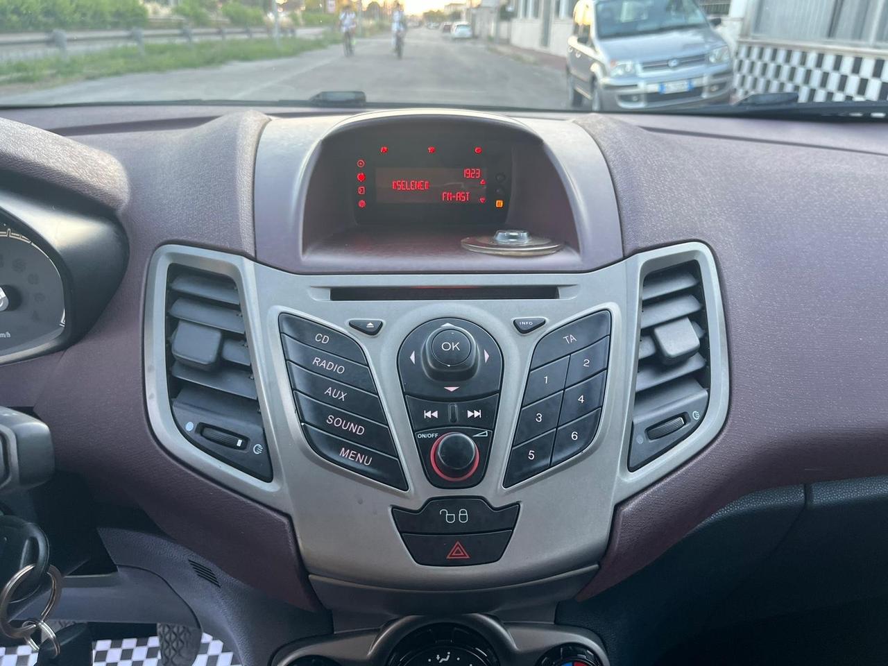 Ford Fiesta 1.4 5 porte Bz.- GPL Unipro 2010